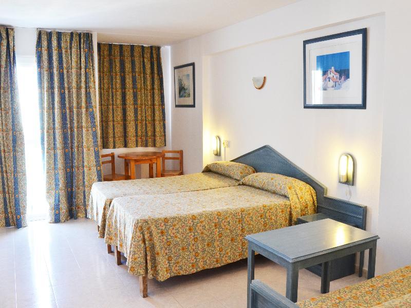 Hotel Apartamentos Vibra Central City - Adults Only Sant Antoni de Portmany Extérieur photo