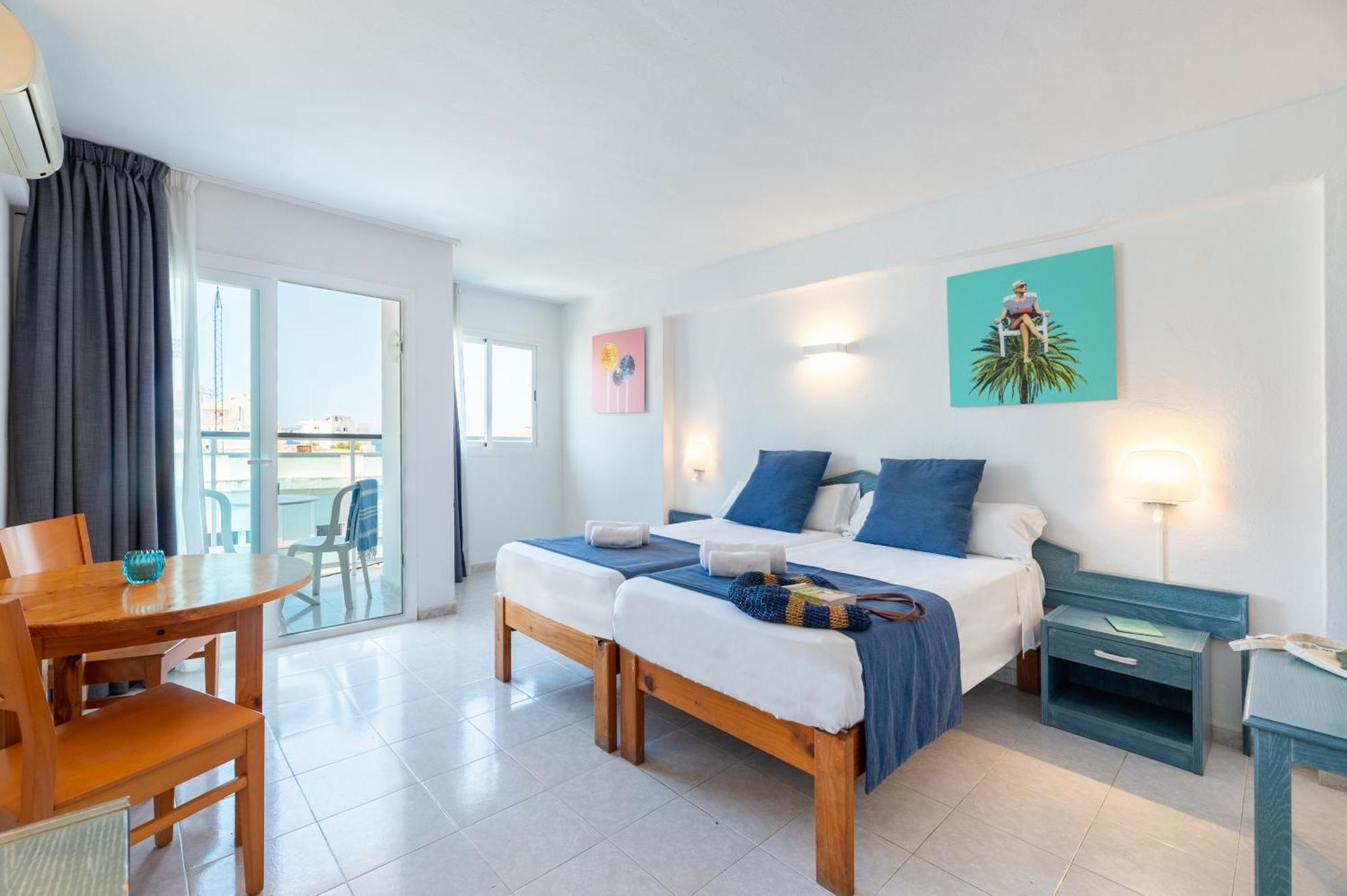 Hotel Apartamentos Vibra Central City - Adults Only Sant Antoni de Portmany Extérieur photo