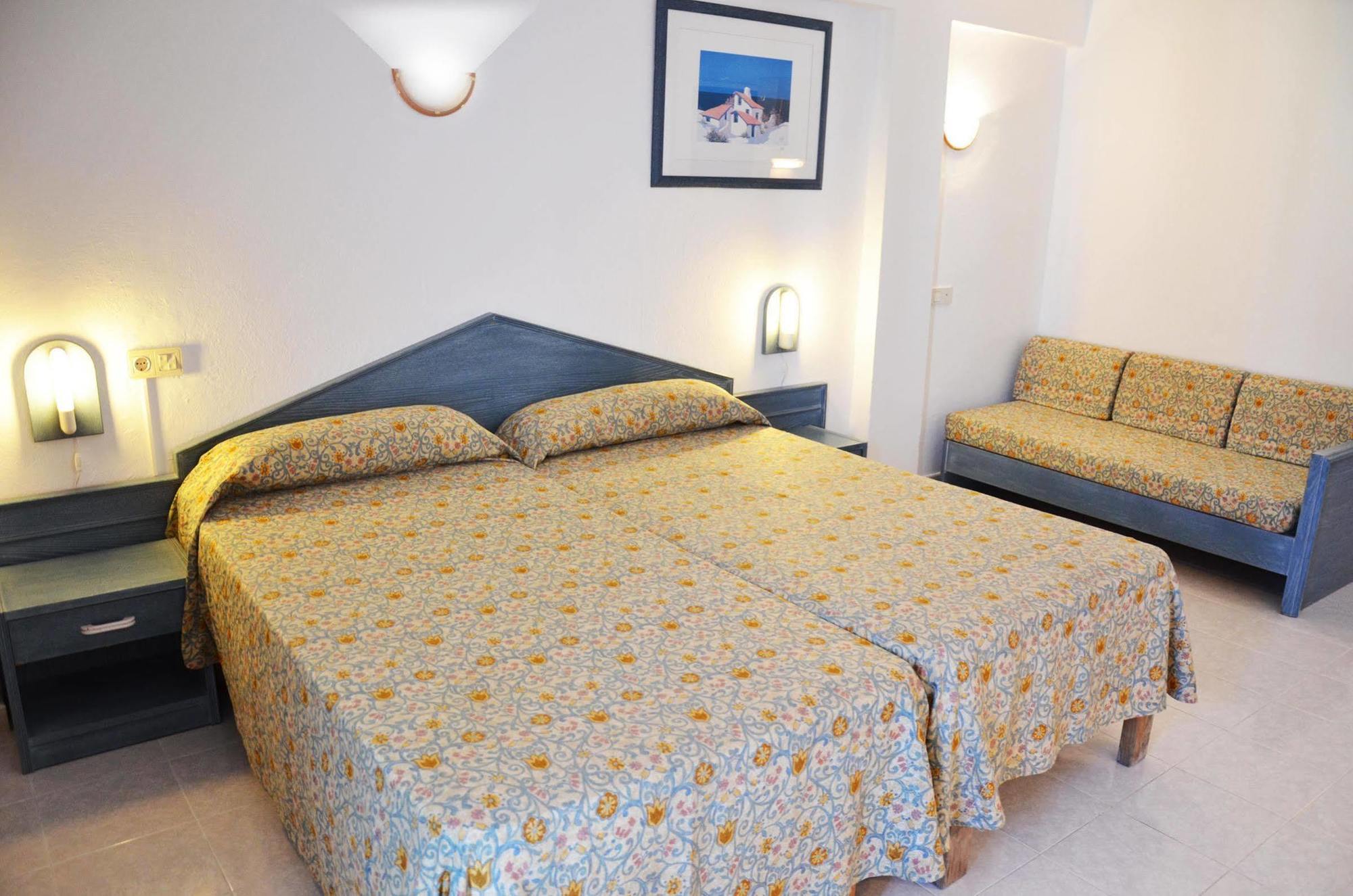 Hotel Apartamentos Vibra Central City - Adults Only Sant Antoni de Portmany Extérieur photo